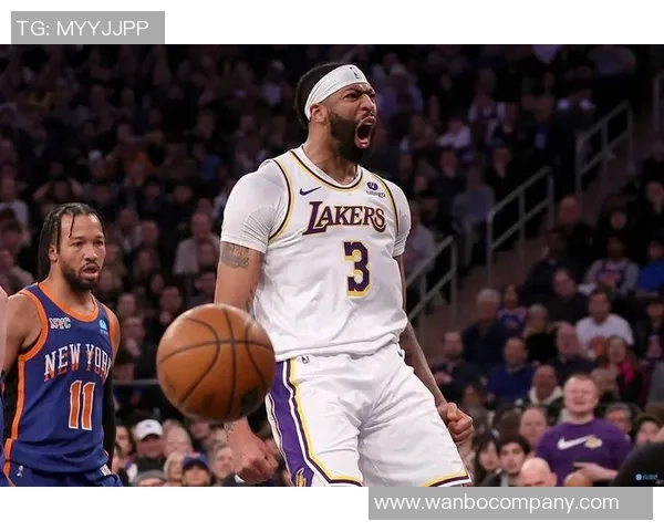 里夫斯回忆浓眉被交易时的反应称以为是玩笑话